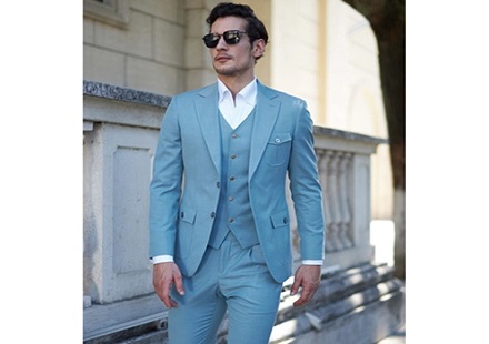 New Possibilities for Leisure Suits: Less Stressful at Work, More Relaxed in Daily Life